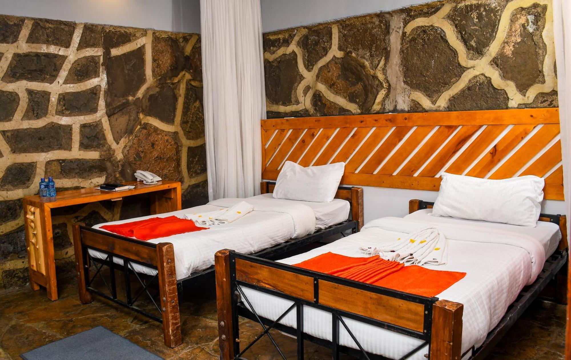 Dovenest Lodge Naivasha Exterior foto