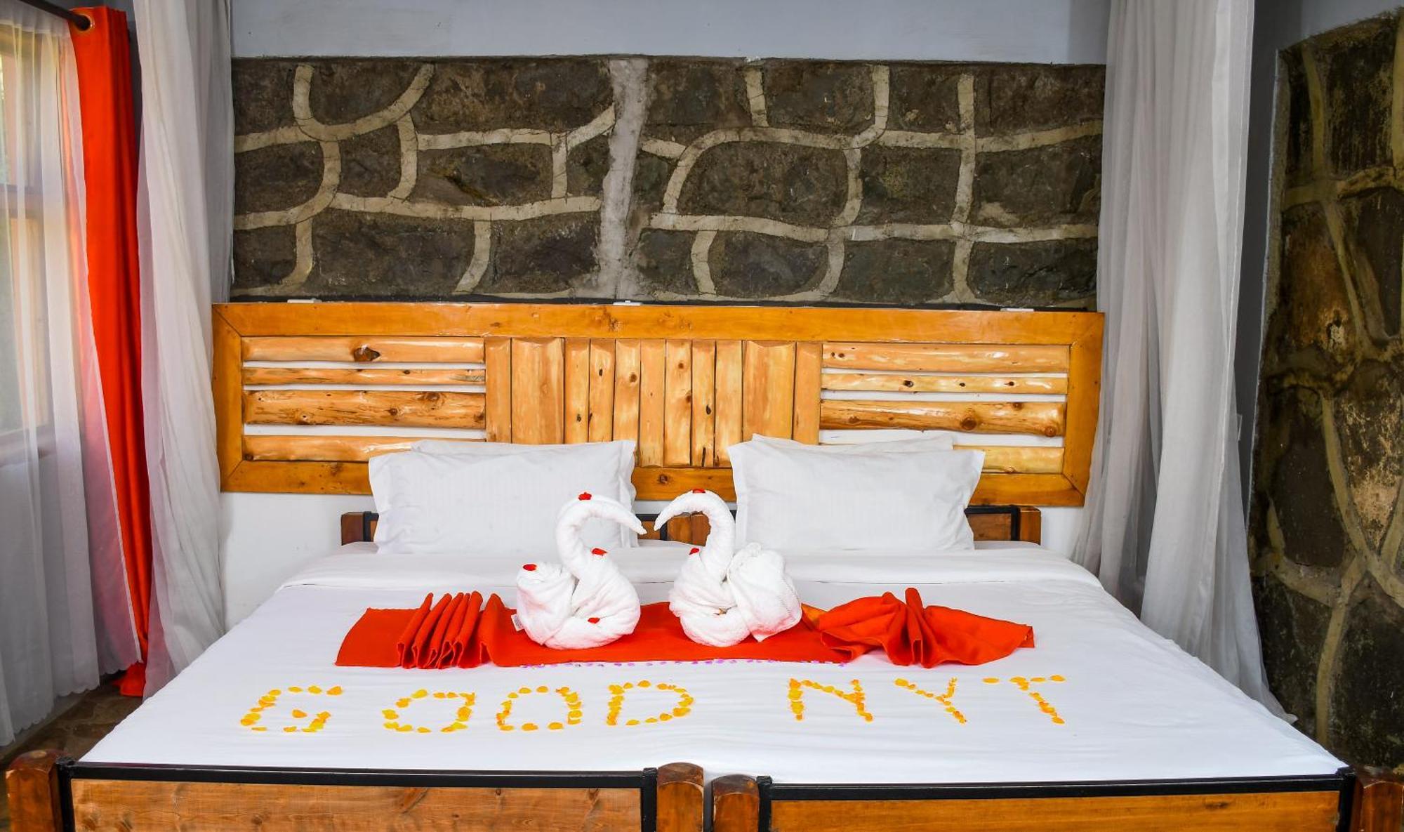 Dovenest Lodge Naivasha Exterior foto